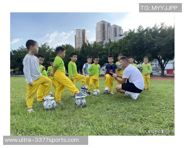 幼儿中班足球游戏的乐趣与技巧培养探索活动方案